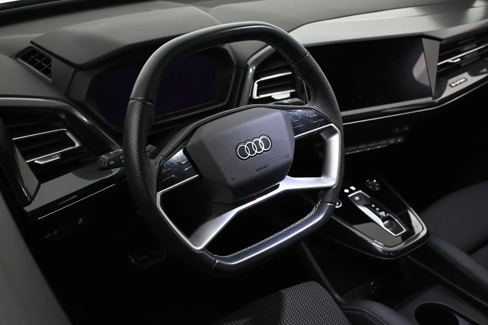 Car Image - 52hNazptXPqKBTUrrDbVhP