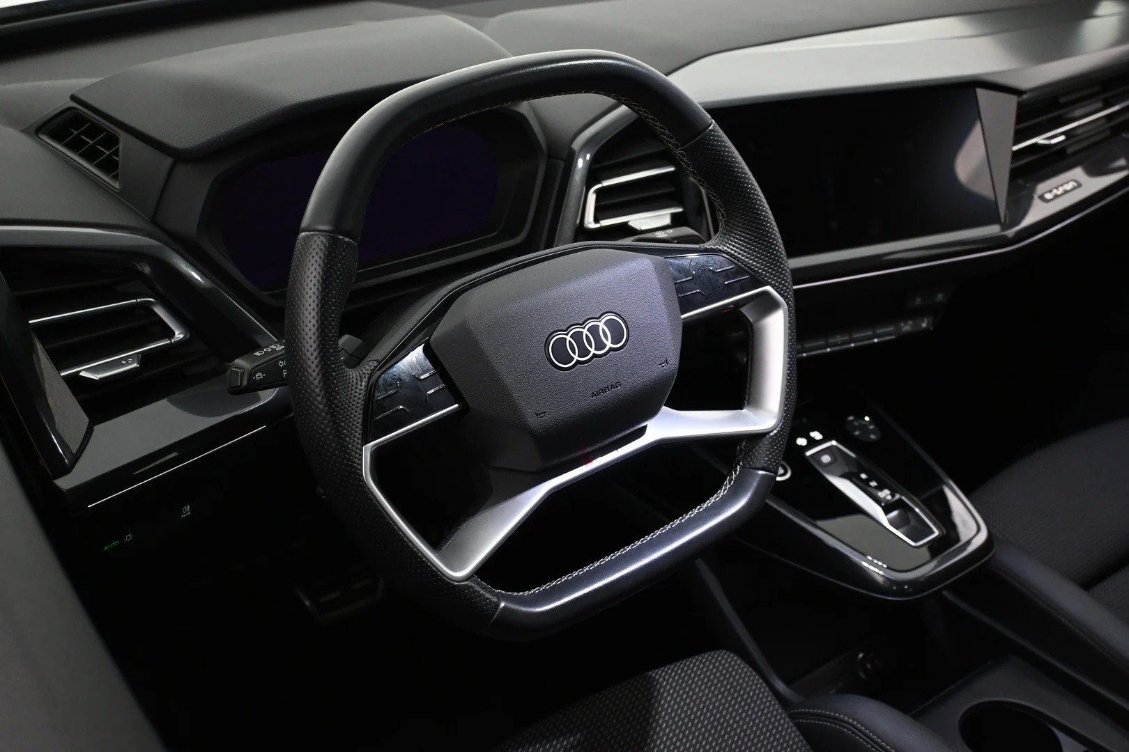 Car Image - 52hNazptXPqKBTUrrDbVhP