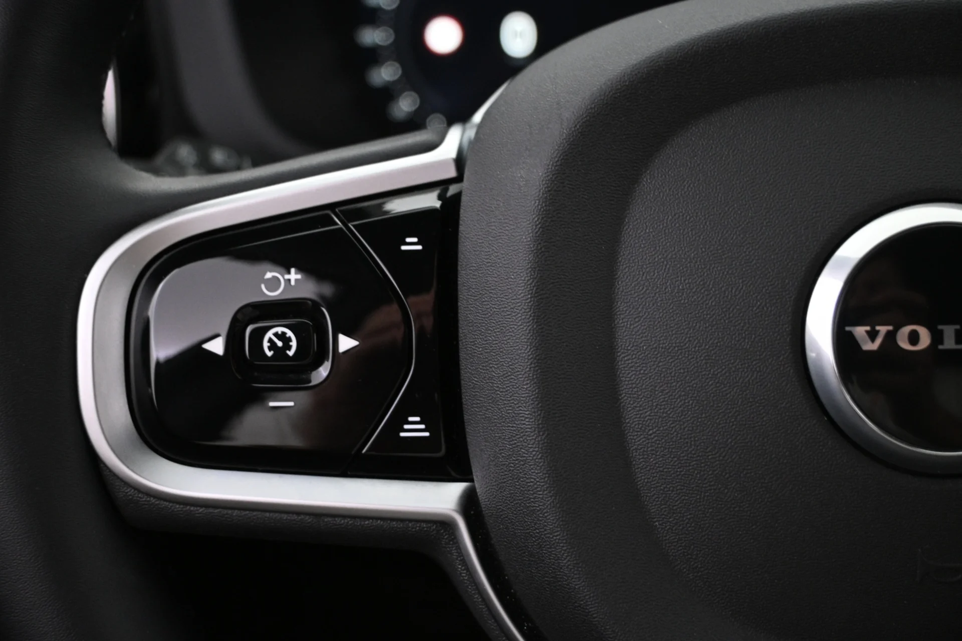 Car Image - LvWxNZOkDb2zS1IsFs4ot