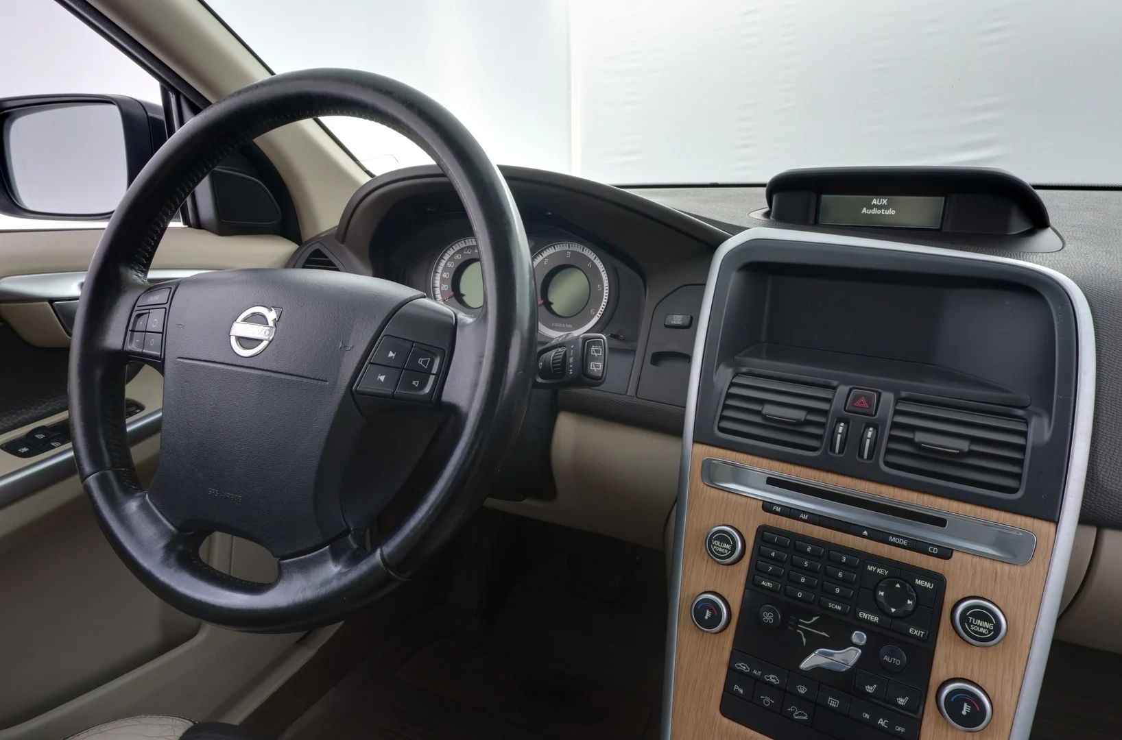 Car Image - I12zlhkrTX9FWxUtykkdz
