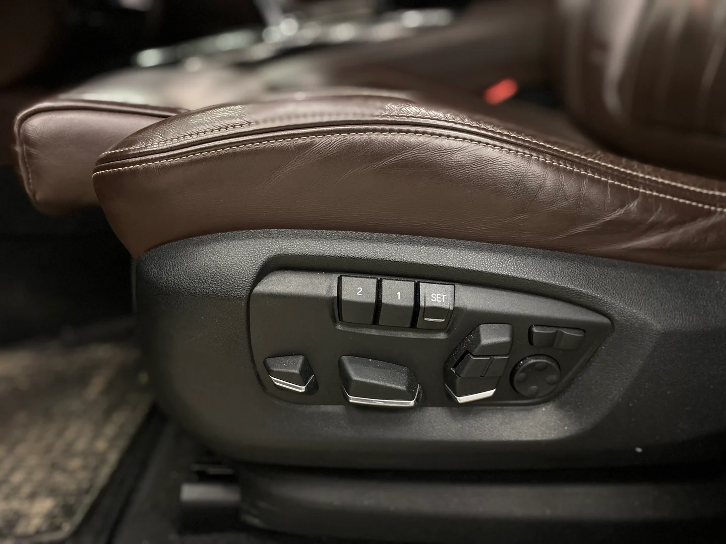 Car Image - 1hOhj1yZRhDPmNgHUzWwlb