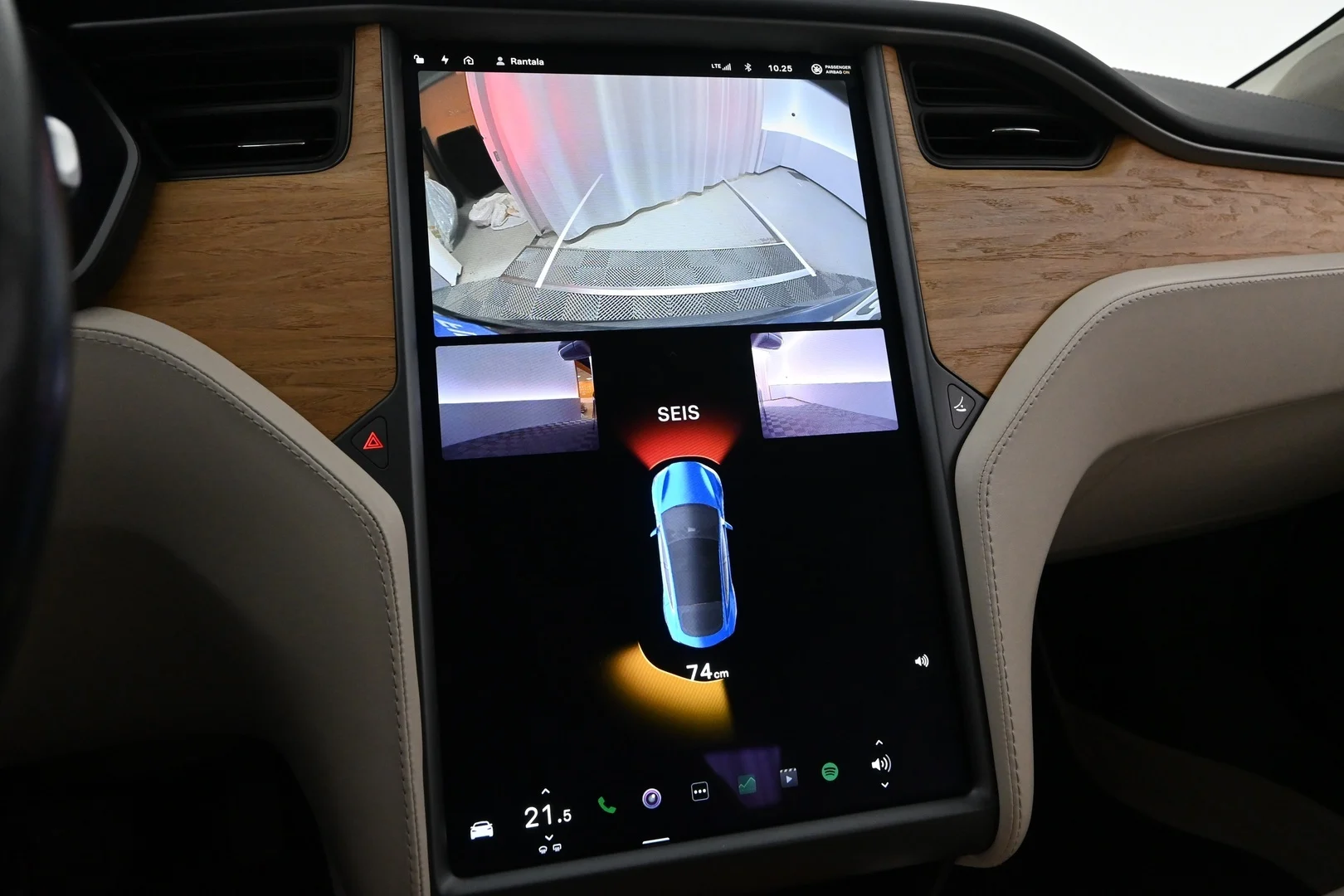 Car Image - 1AtTFjvHlYCrwVbiEaPdaI