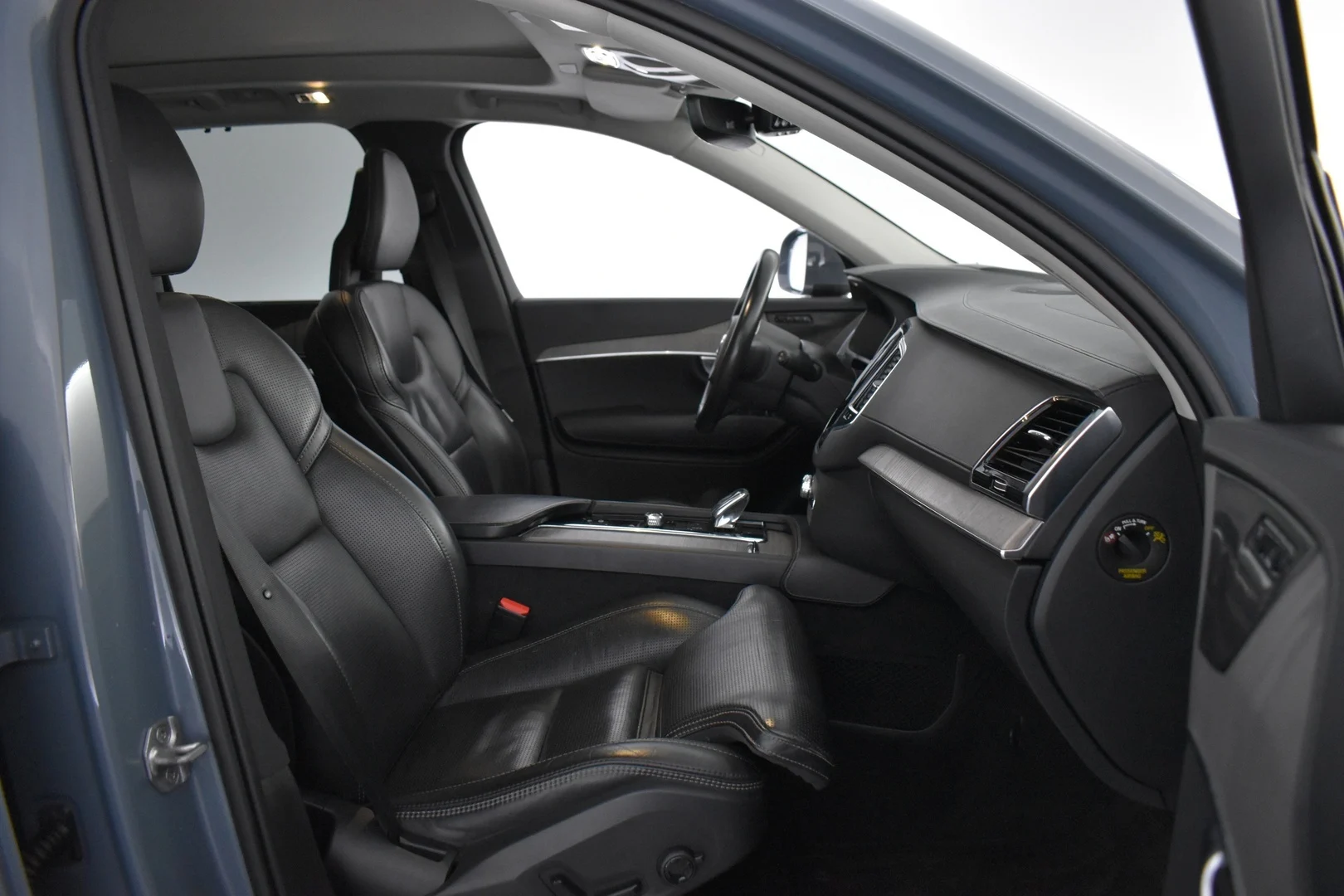 Car Image - 1J3sEf9jaHbTrlRXdY0X1P