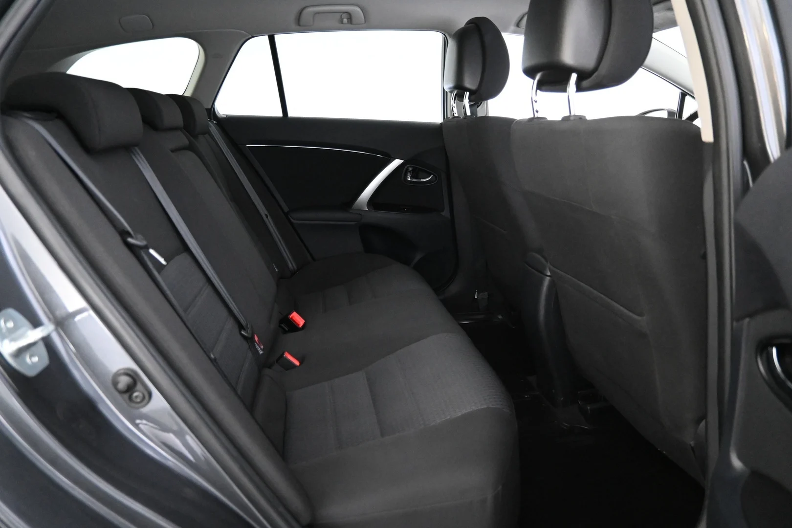 Car Image - 5SgZ2V3veYc7uhKmCqAhtn