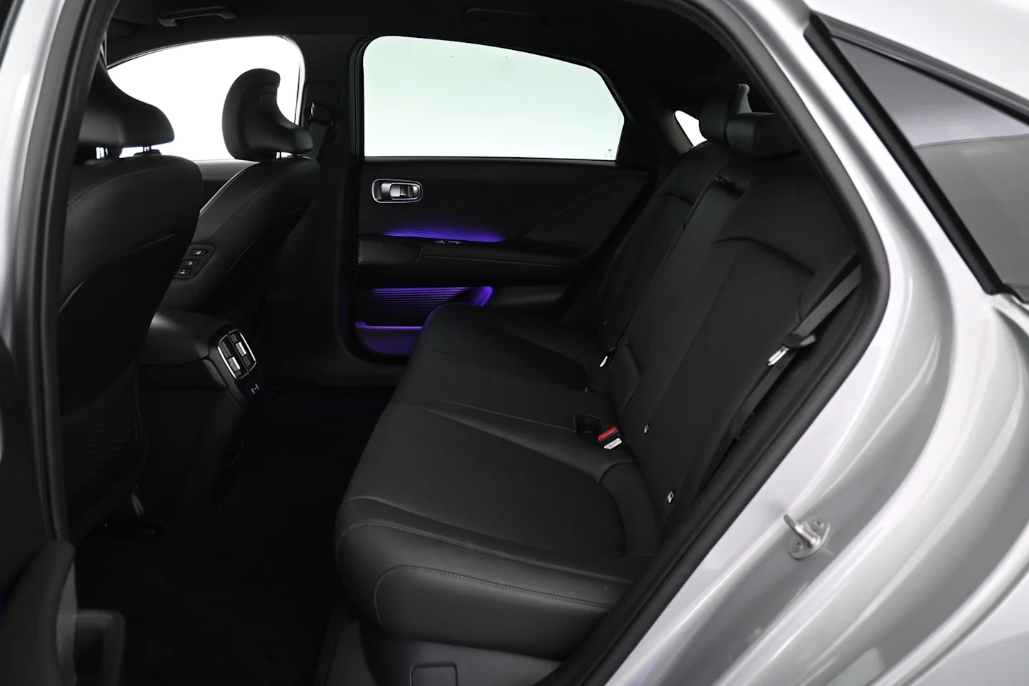 Car Image - 2mt0dG0GzLDJq7tQntmA1p