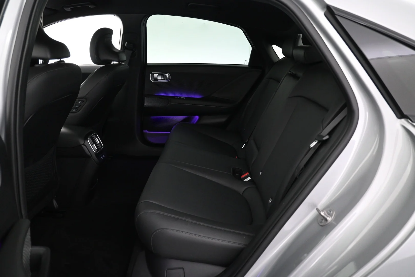 Car Image - 2mt0dG0GzLDJq7tQntmA1p