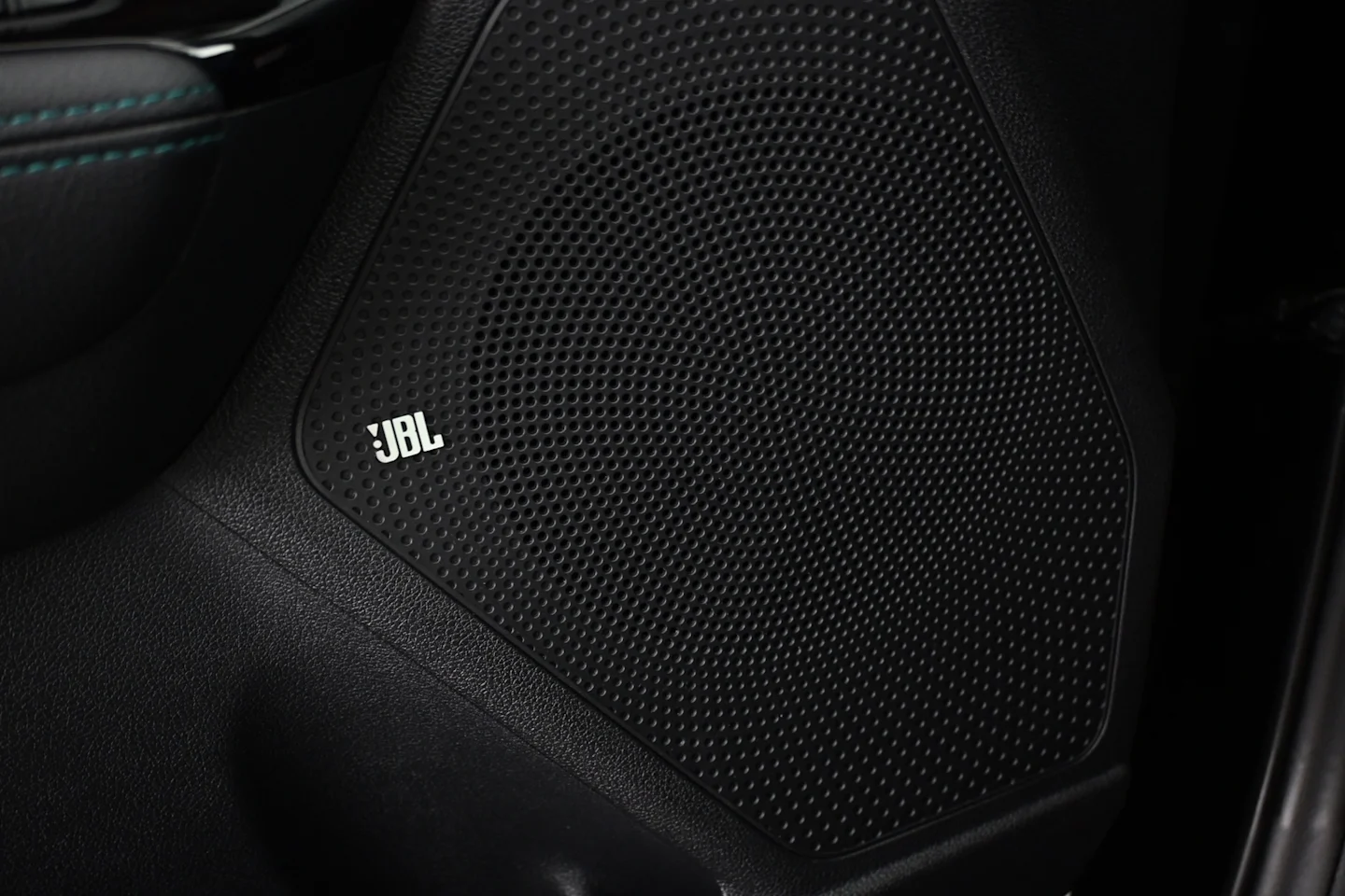 Car Image - 3sGfhJGzIsgqTFrEkBds9C