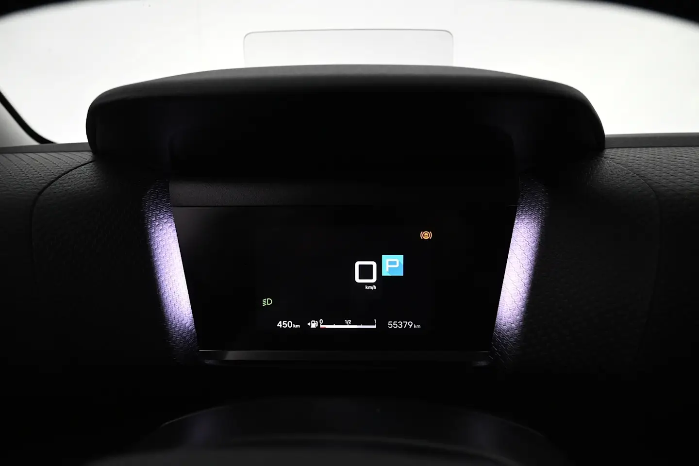 Car Image - 1r1Y6SRy0LEonTwRM2QrY0