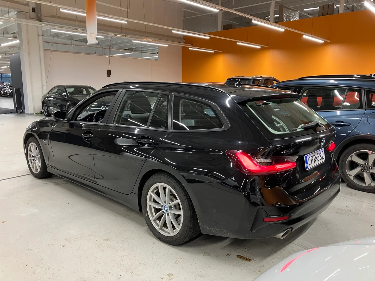 Car Image - 4MRE0xT0YrpbBvgnLNltuA