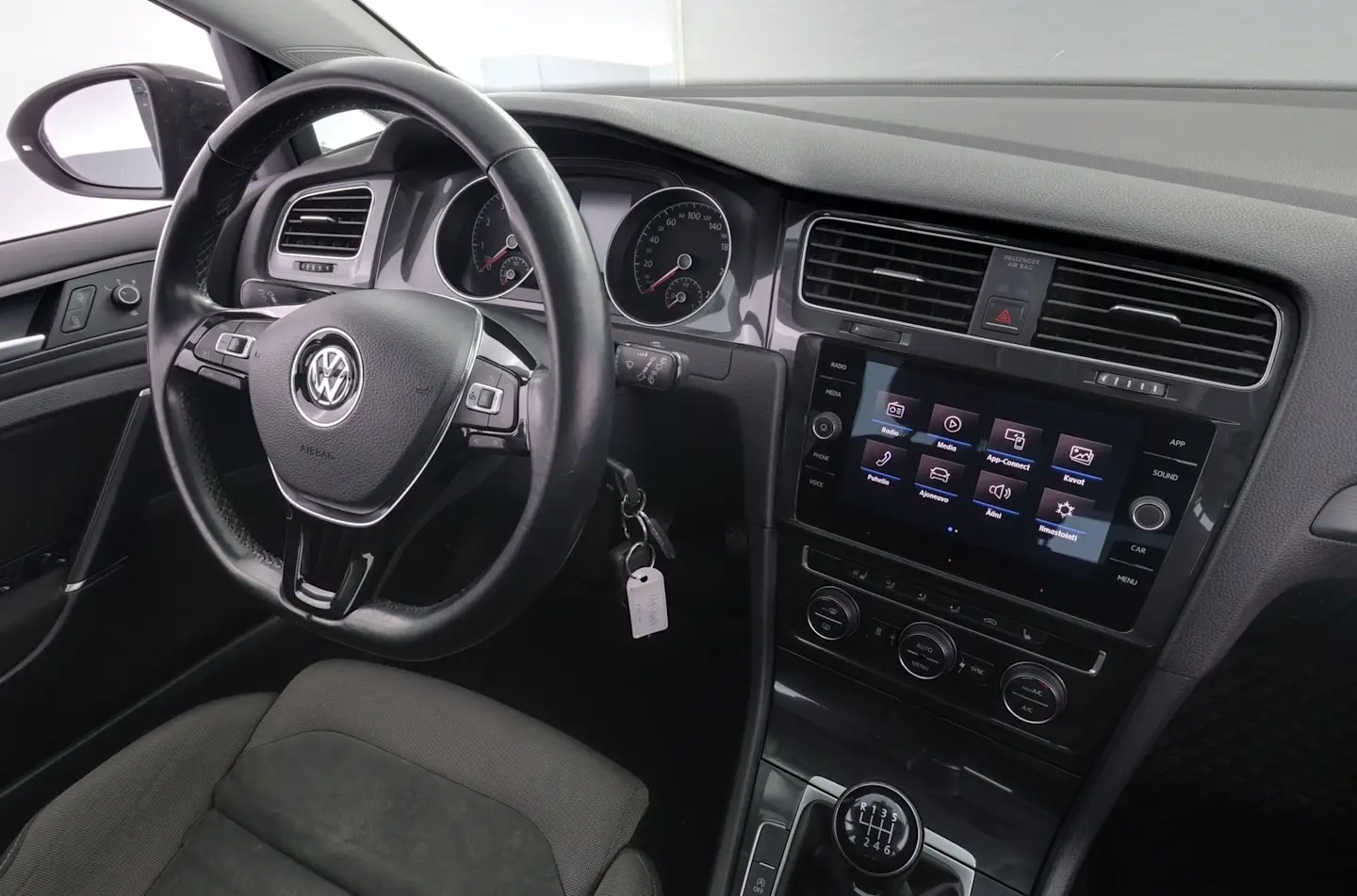 Car Image - 3AEGBZB43VFtUNYuhwuFLL