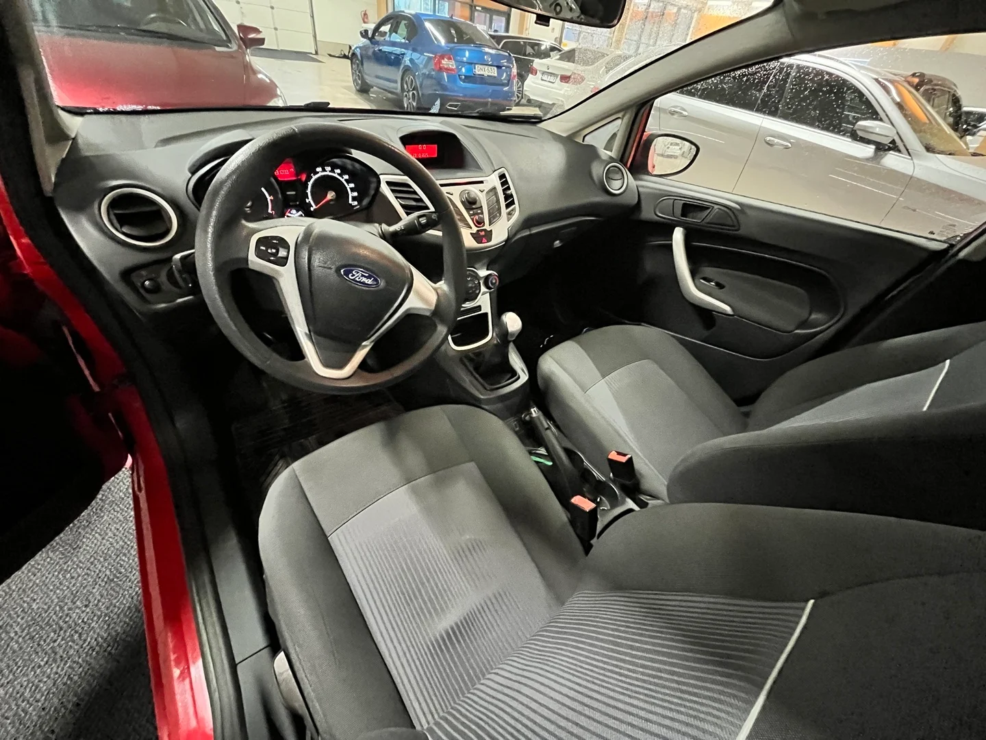 Car Image - 2HkllivkTHqvYSDBHTyqLm