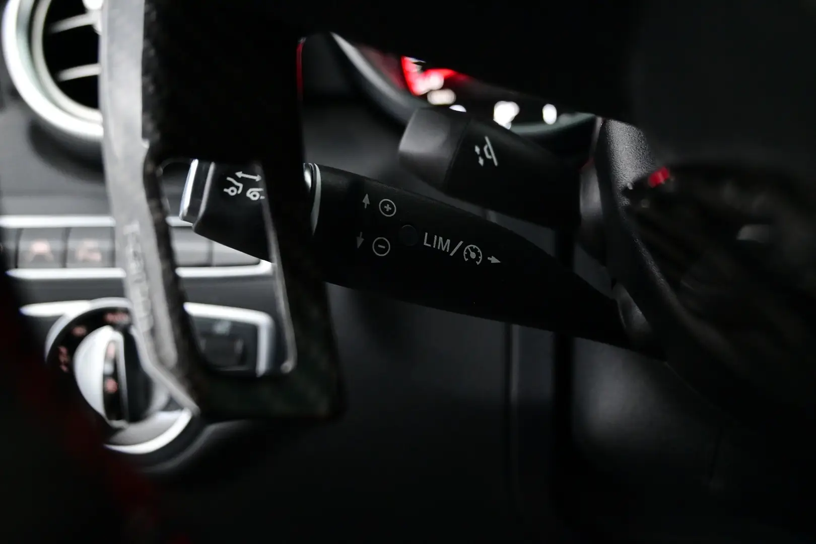 Car Image - 5UtzowFls2S3QdHfGVndjF