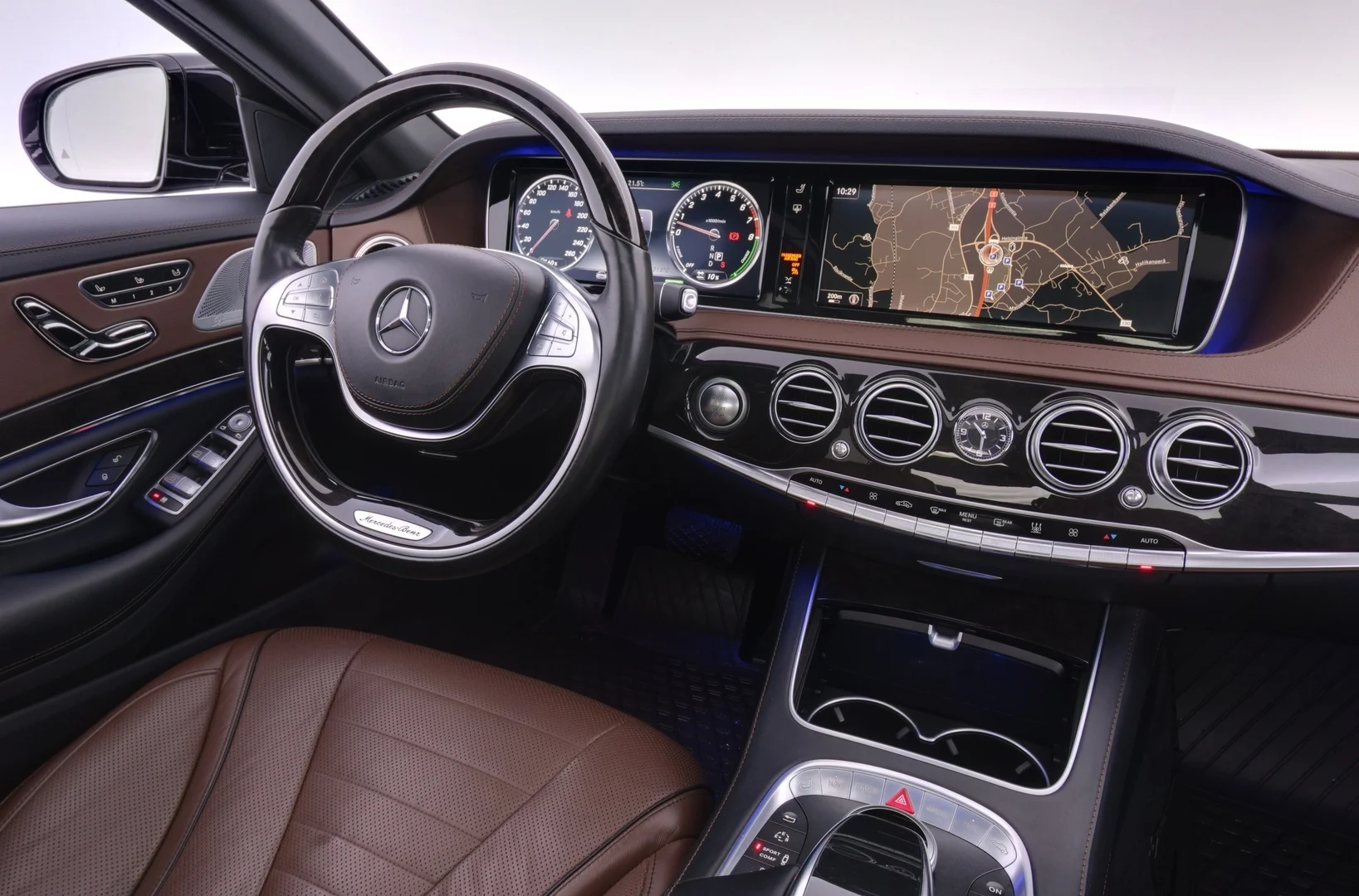 Car Image - 3w5m5XNrxrJYpU0y1IfDzY