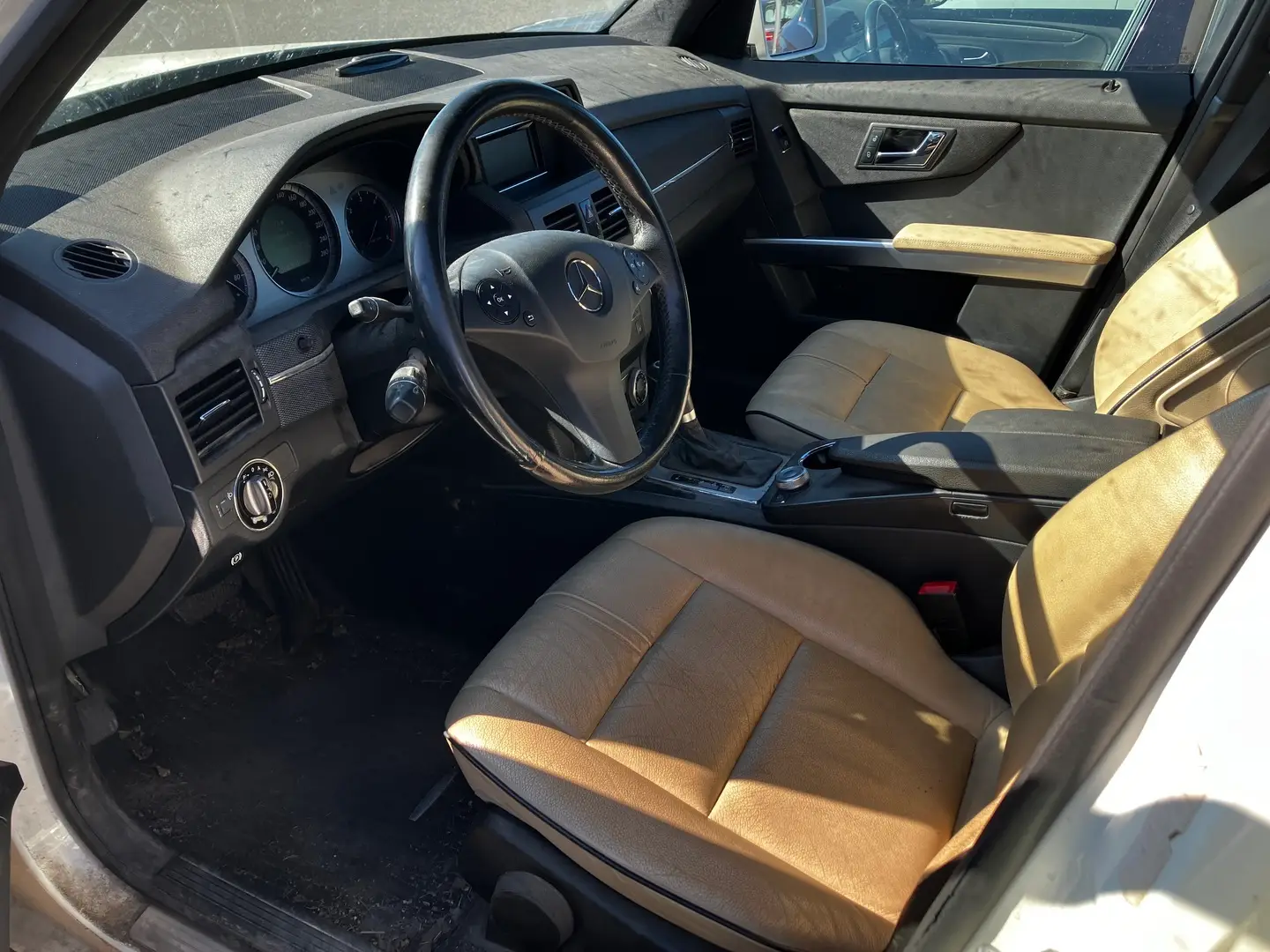 Car Image - 1UuOGoEsdhiKG63GHqrRok