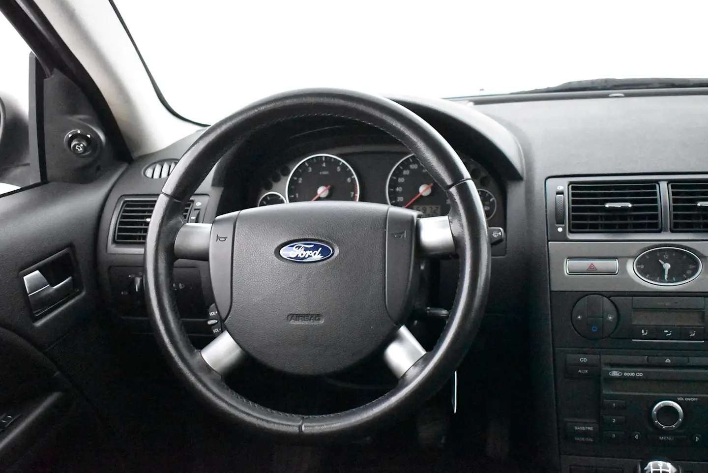 Car Image - 1nNjWIsI5nwTT2aqeBmsF1