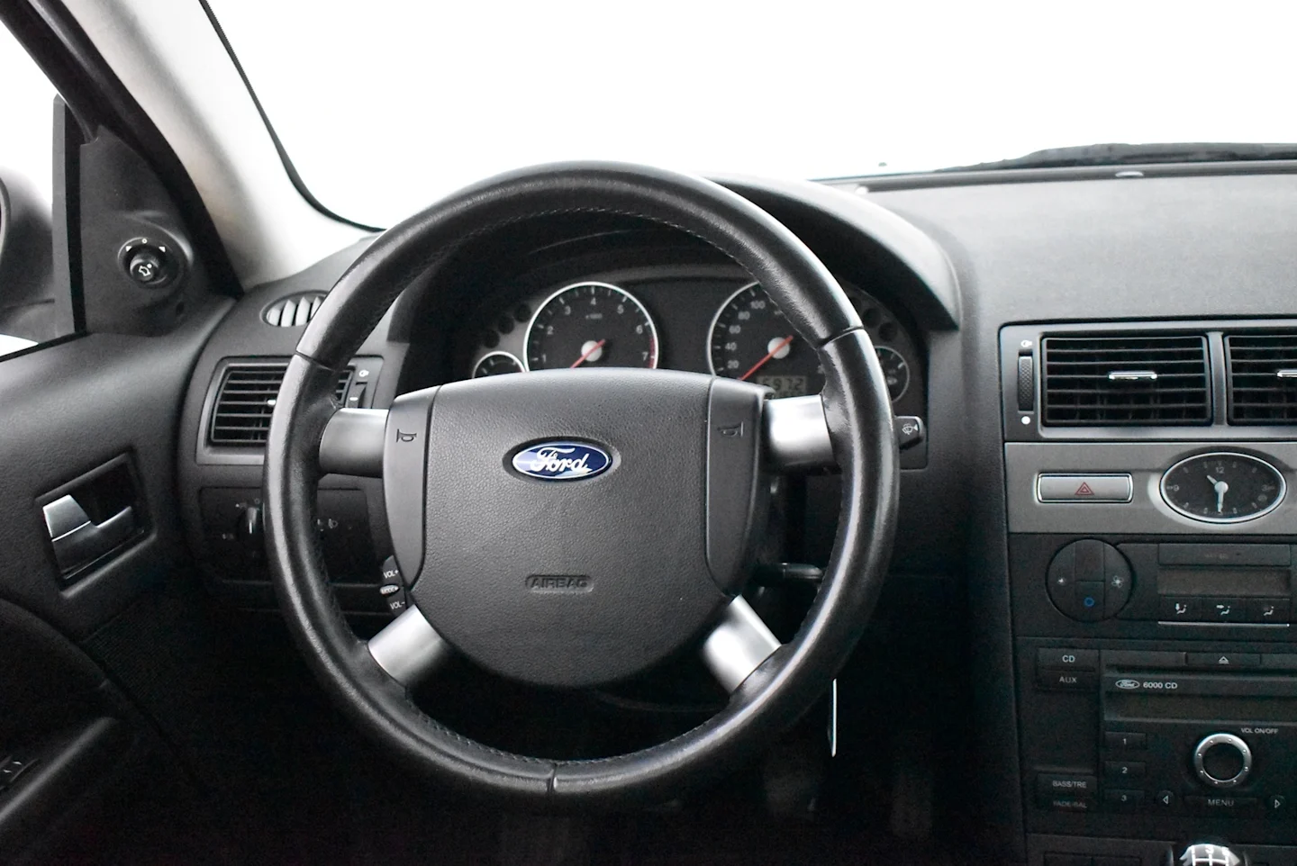 Car Image - 1nNjWIsI5nwTT2aqeBmsF1