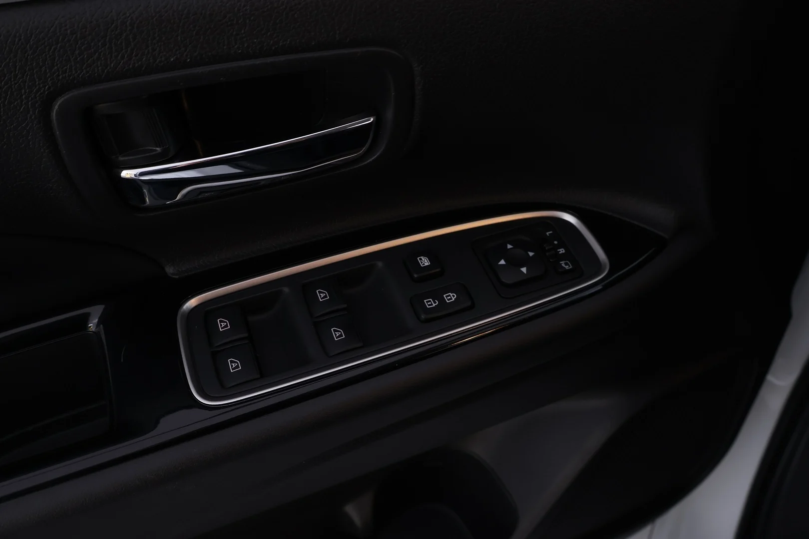 Car Image - 4qSK3WKLPEtuRQjfplFS4f