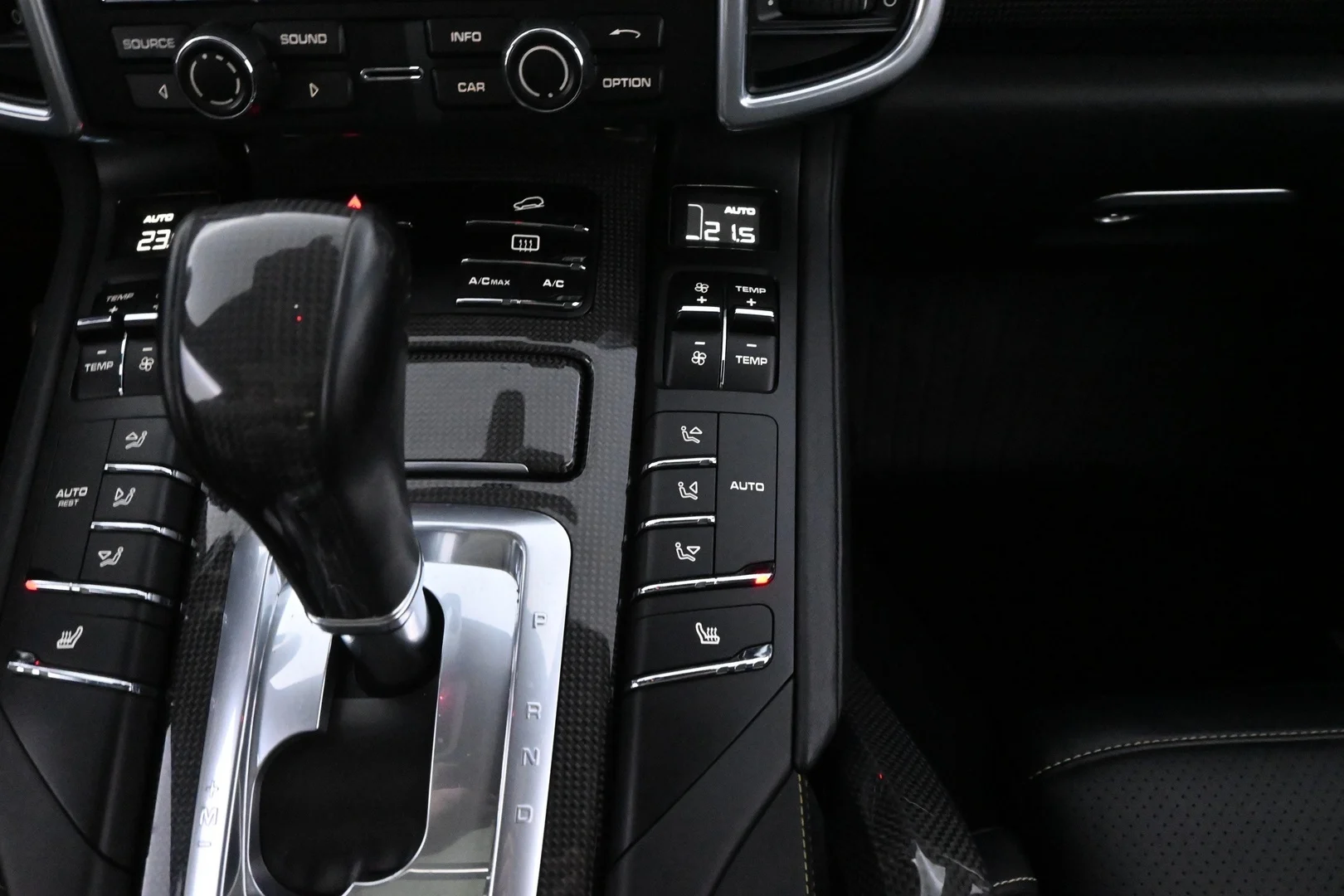 Car Image - 2JgLqTEthR90tVLp8p5Q1T