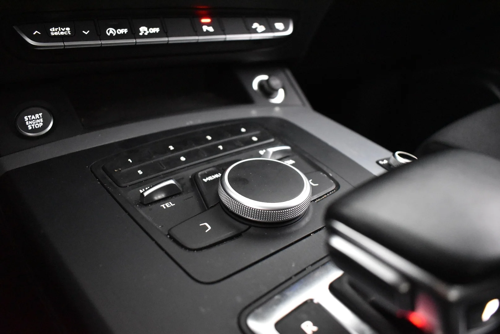 Car Image - 4fmlE00brmIn55Gu79ZtDH