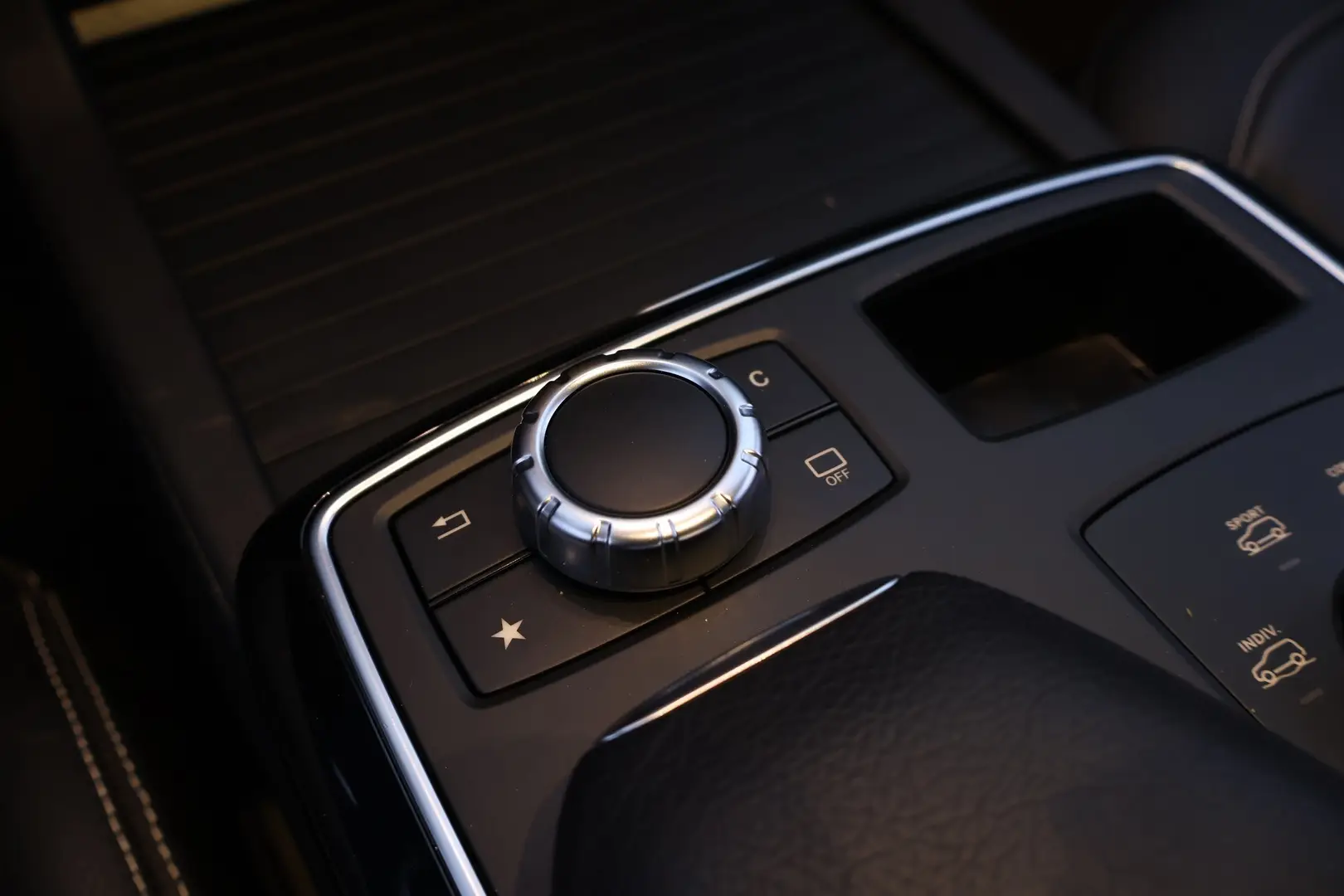 Car Image - MVyB7v0Eo1prirdmDHFDC