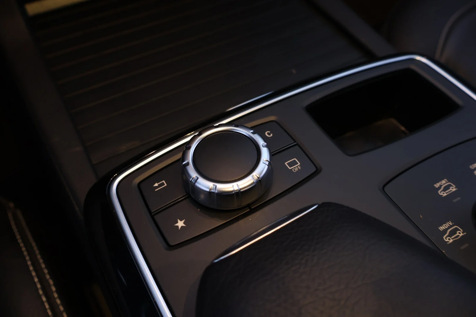 Car Image - MVyB7v0Eo1prirdmDHFDC