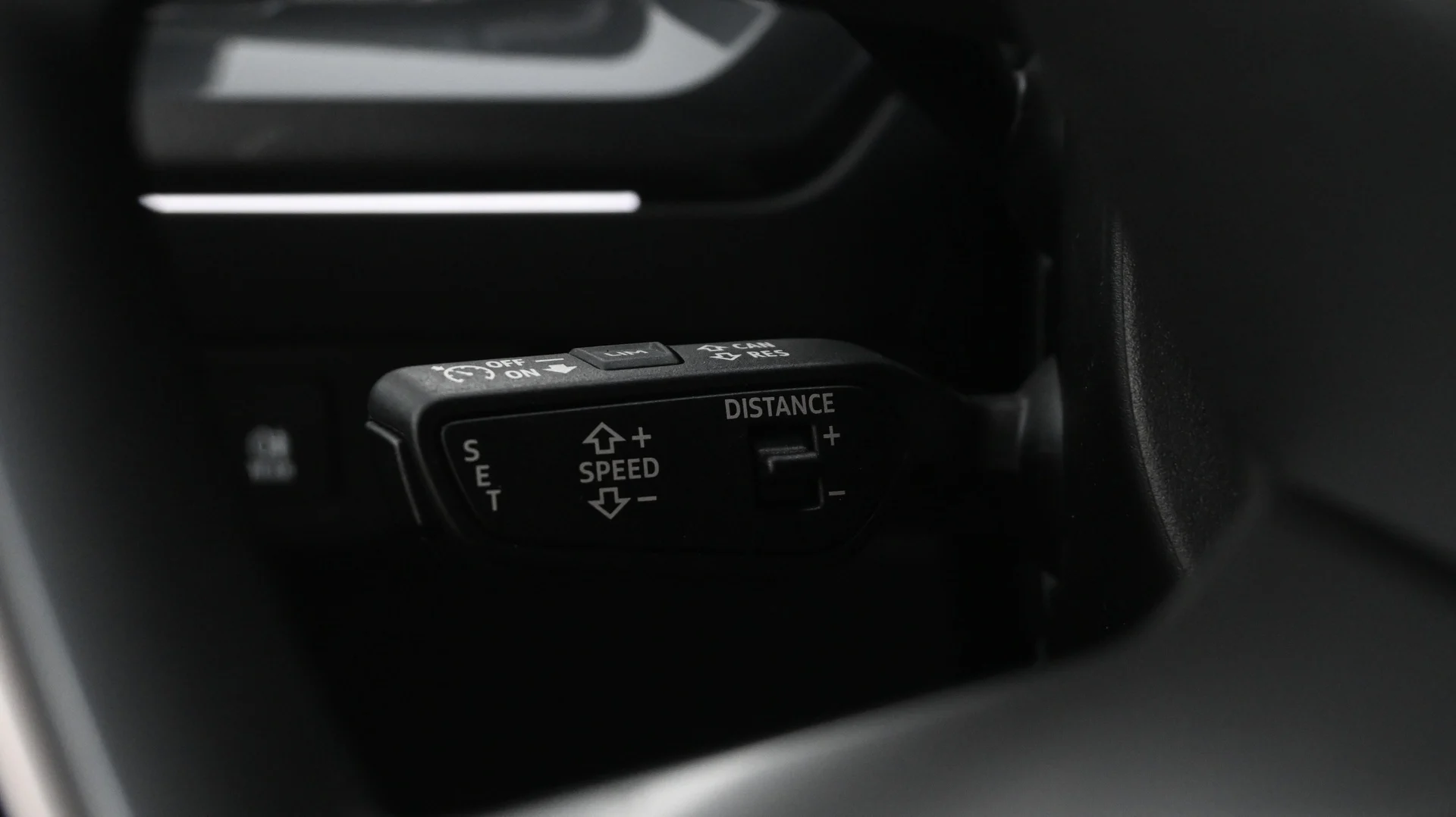 Car Image - 1NrbtxJ1WI5ykgnr3c8OJg