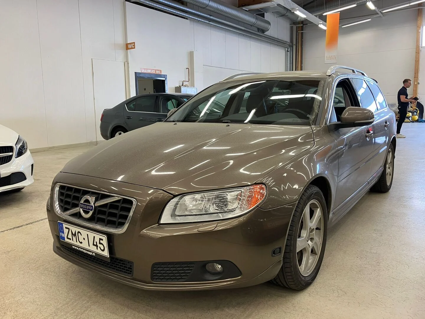 Car Image - 2OlEB7RlFmT3Dq3gOziWpj