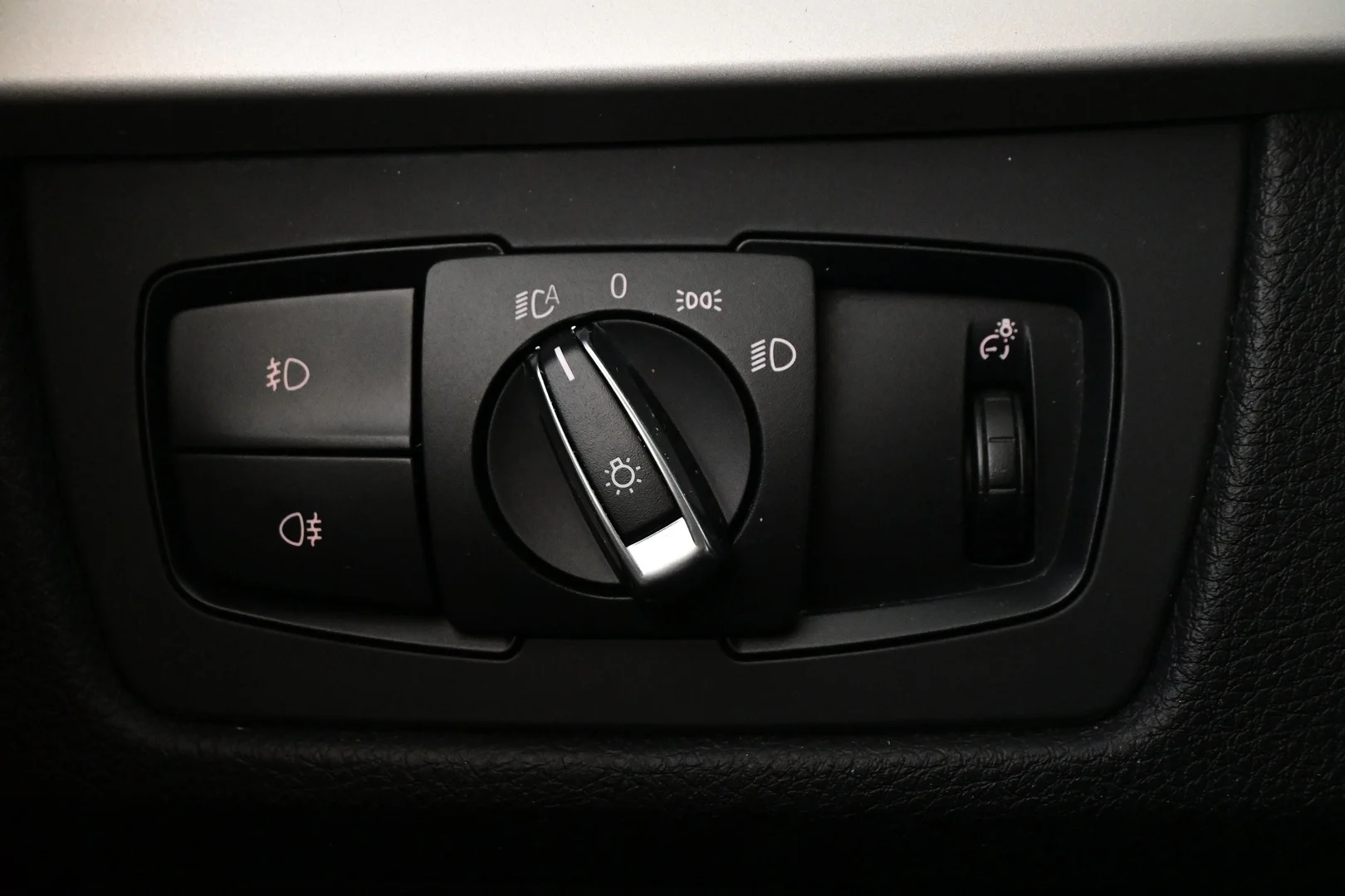 Car Image - 3IdlYemUscD6YniFGMtLoC