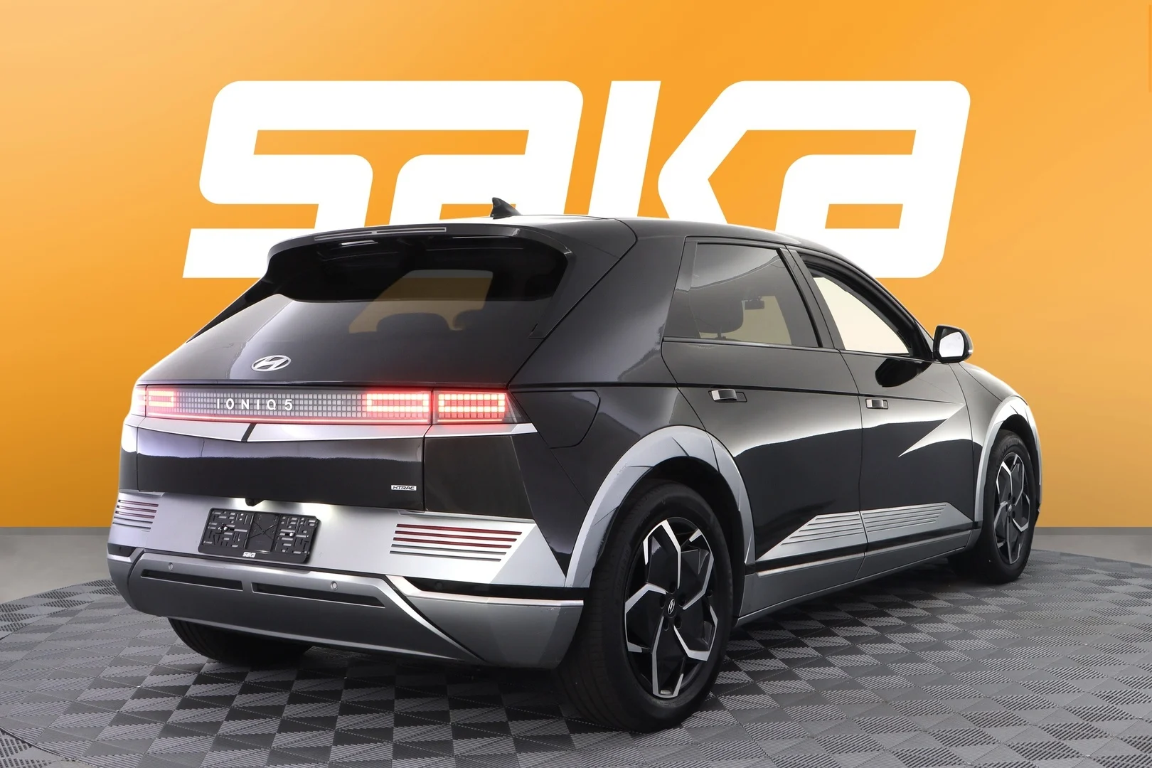 Car Image - Hyq84kSa8xQHEXCa6gbes