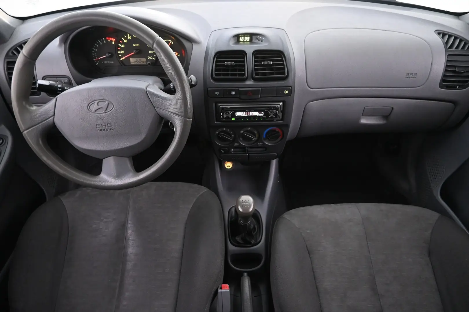 Car Image - OOCCNKKl5slJZXvQJtbMv