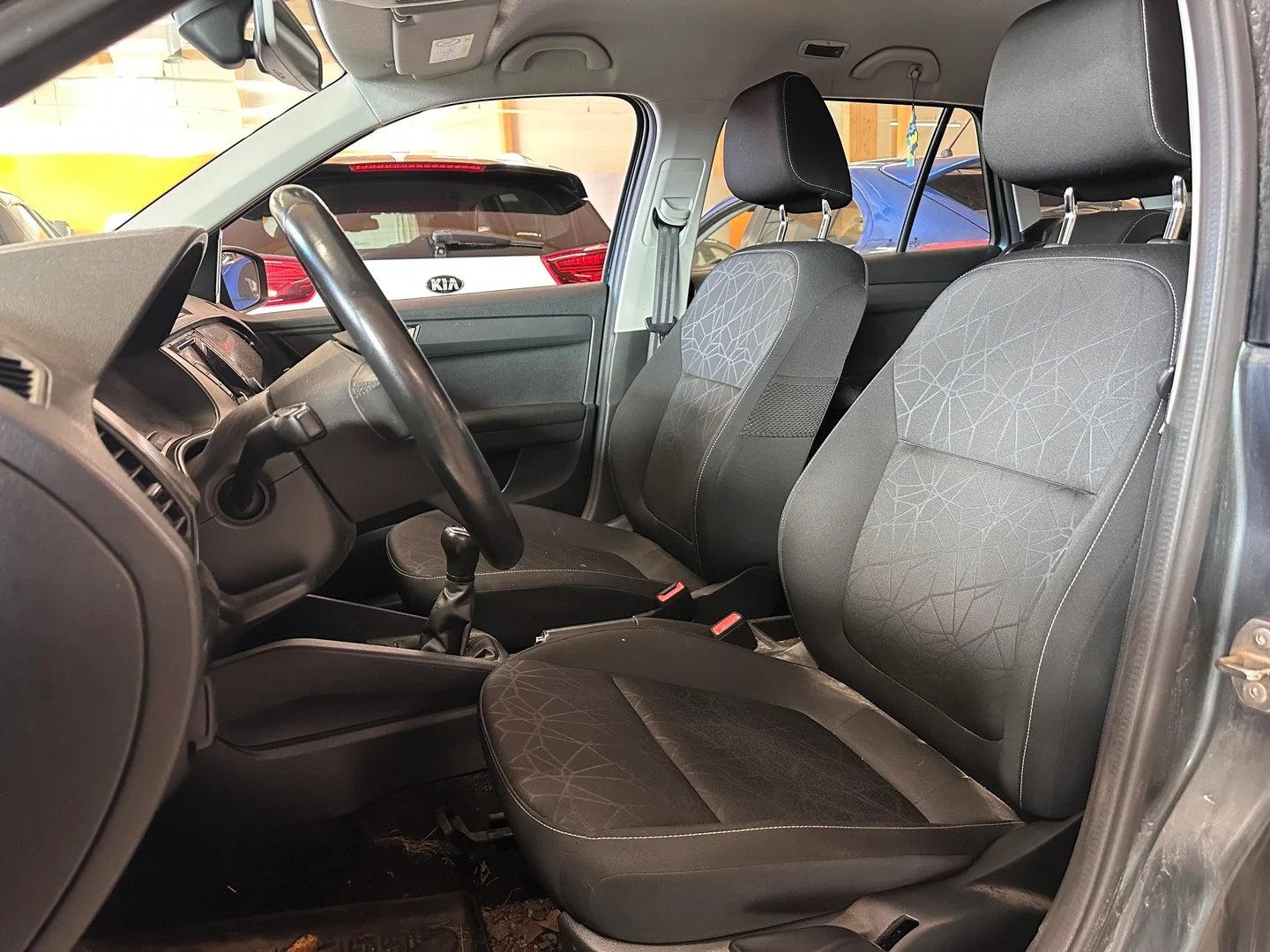 Car Image - 2jWprSZH3SNdHK3UH2nuMF