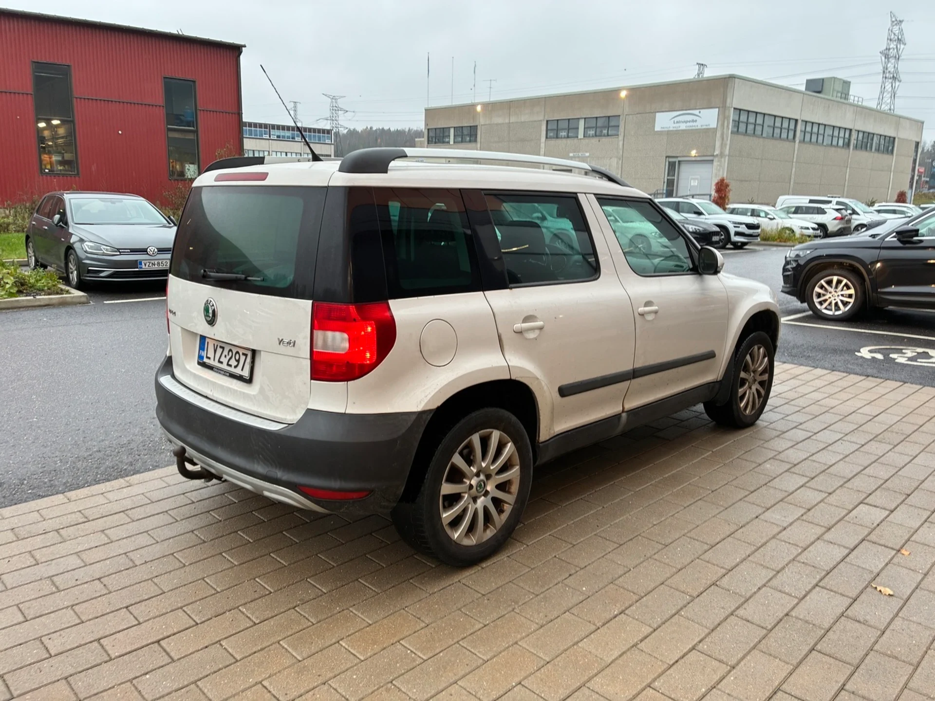 Car Image - XN5r6WsKRmvklRuqzofPj