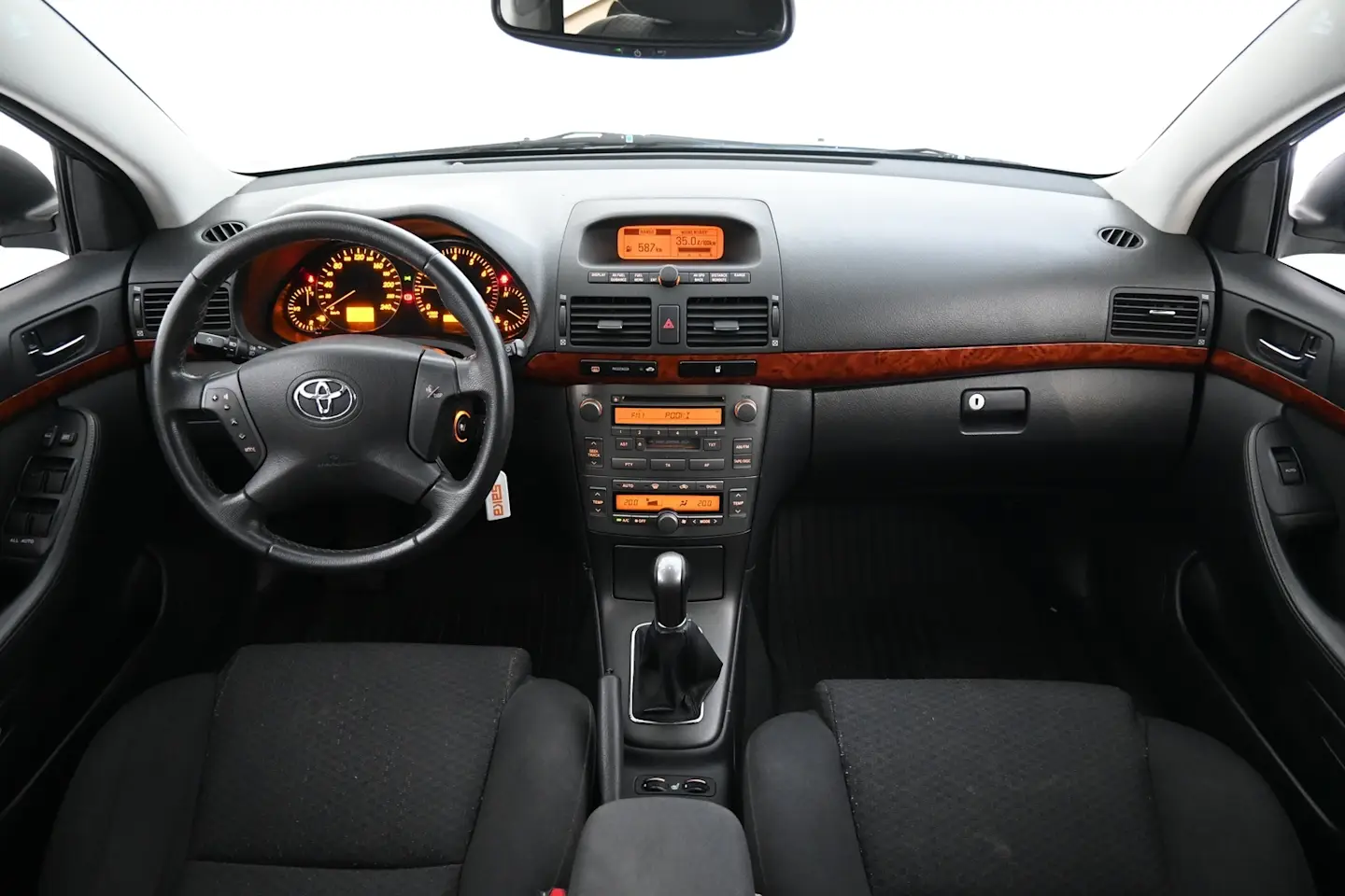 Car Image - 4uJzEmBPRLifdO9qNO5eUN