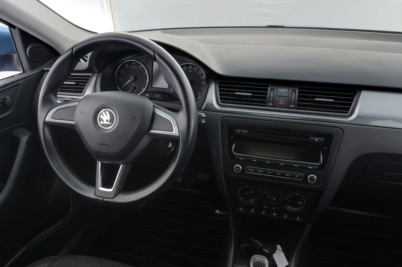 Car Image - 3ncN4e7W3SCOA7rIabWznN