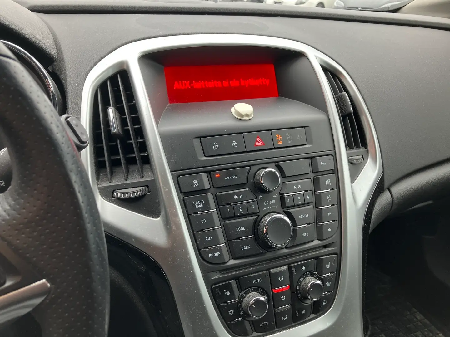 Car Image - 6qKJJzorwlscsbJwx5TNR6