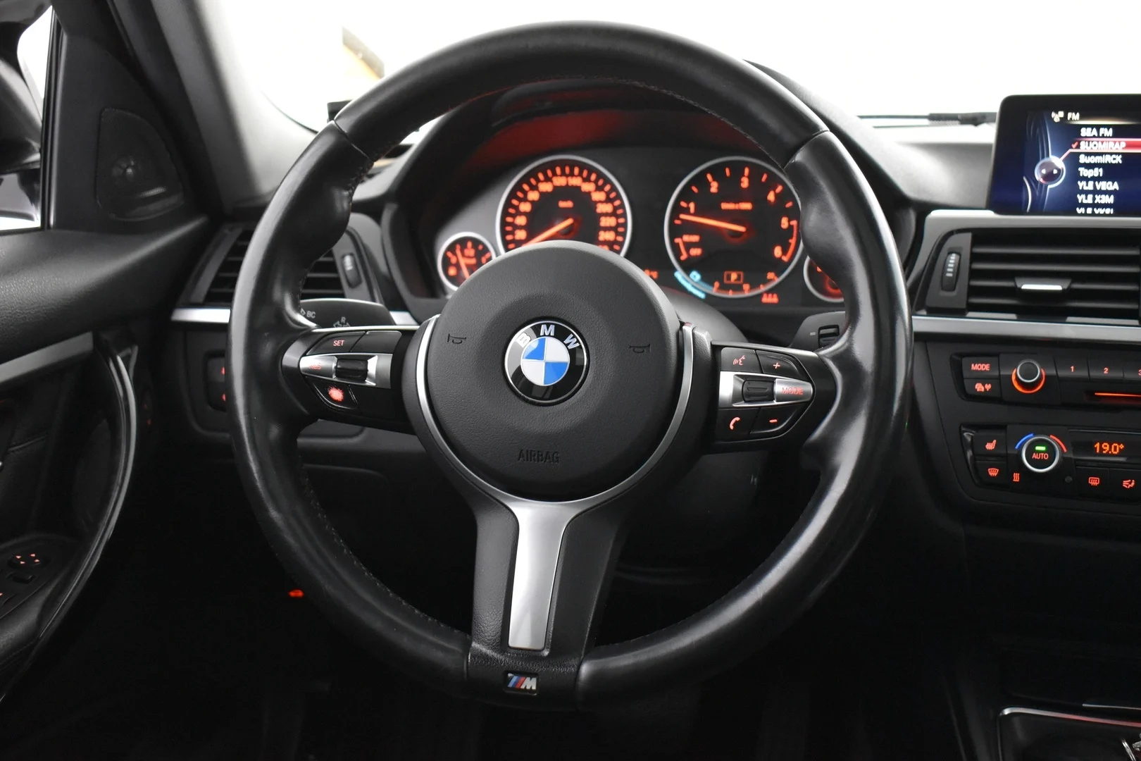 Car Image - 4SM11ISyVva2DsfwpDnnmH