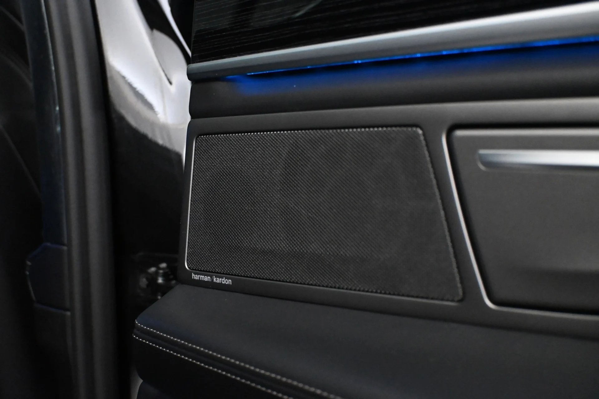 Car Image - 1F1FZZoCTq2fzvB5hmNco2