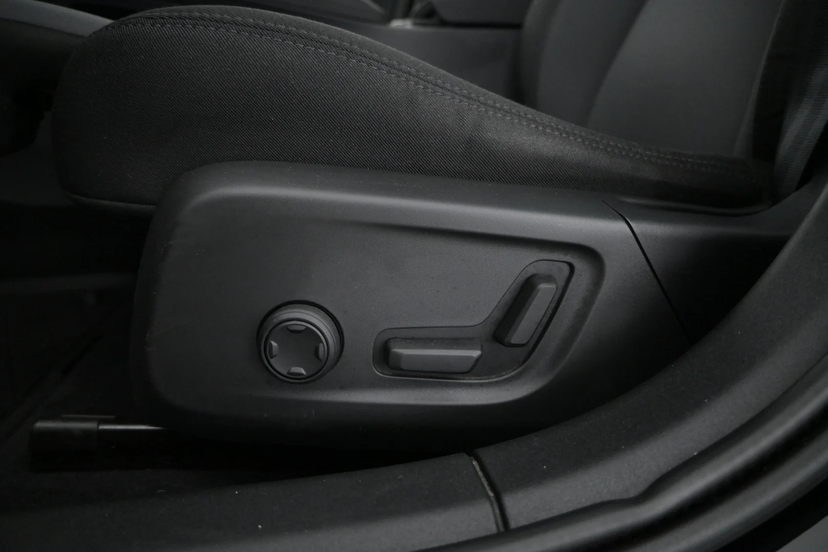 Car Image - 5ghGyalej9GaIXp20F2IQC