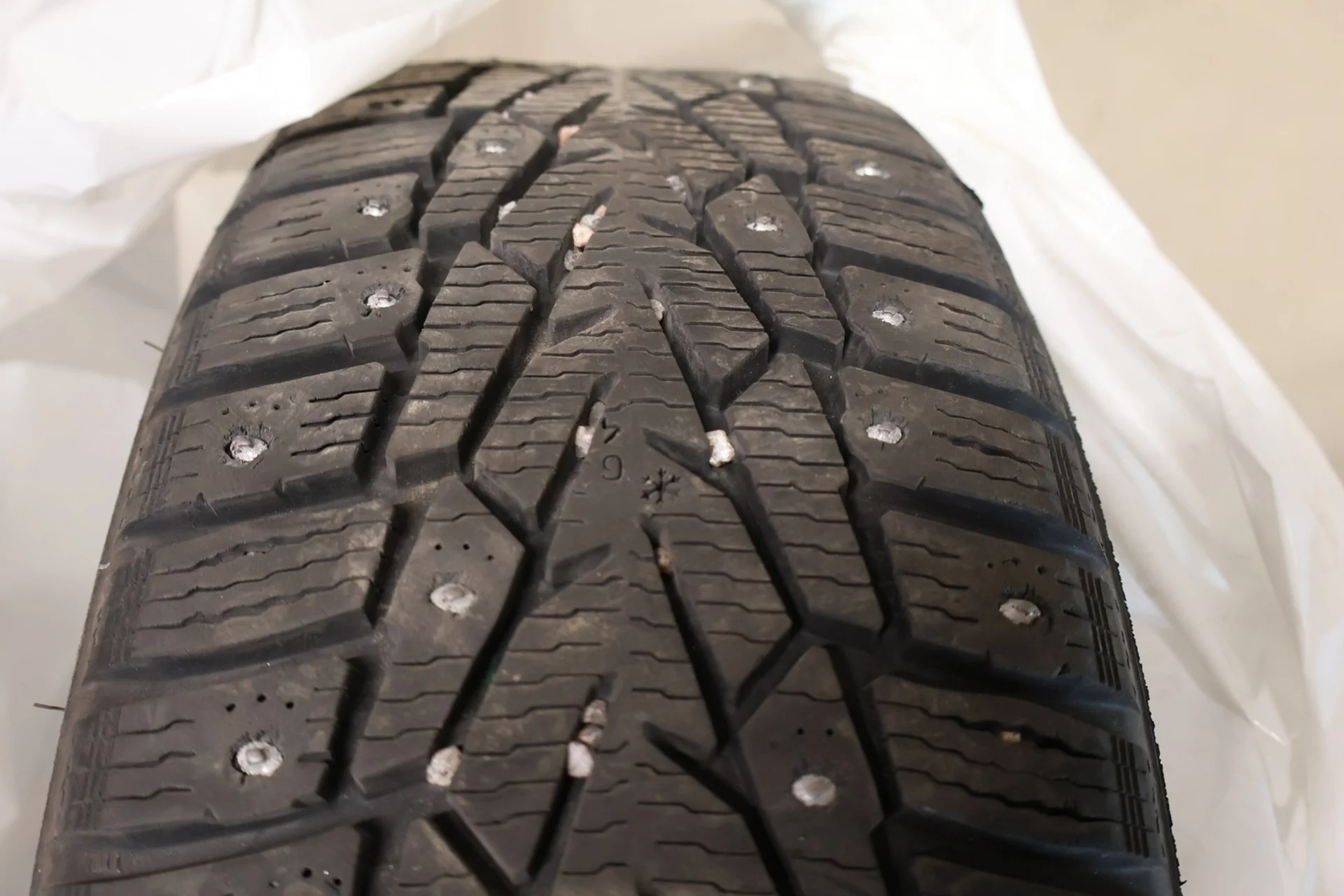 Car Image - 4uulUk7IpmNyIDGHq5MQR2