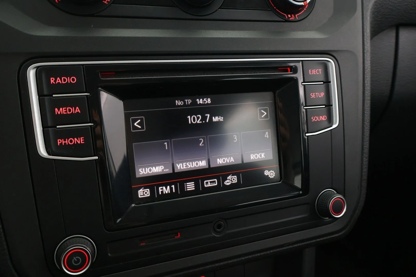 Car Image - 6Sk5tHXqPidryGhx3PUxnH