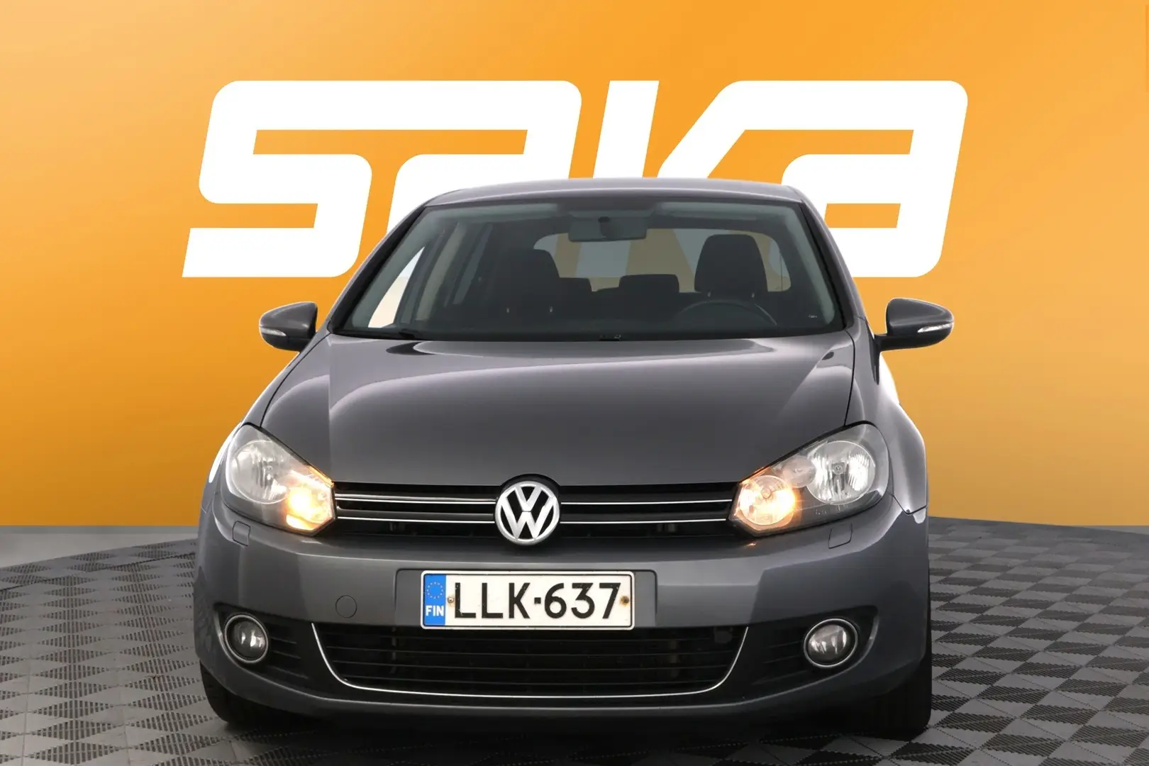Car Image - 1RHrr6IdQq6AT0oHzhn2os