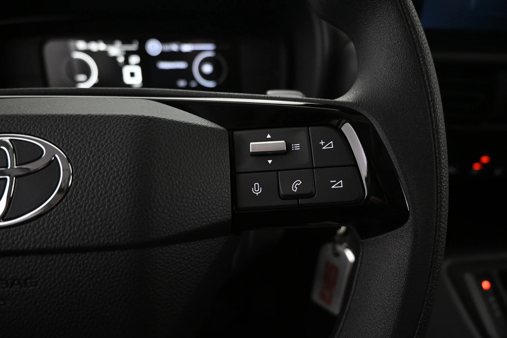 Car Image - NKX3b3G2gyGyFtiL6xFyG