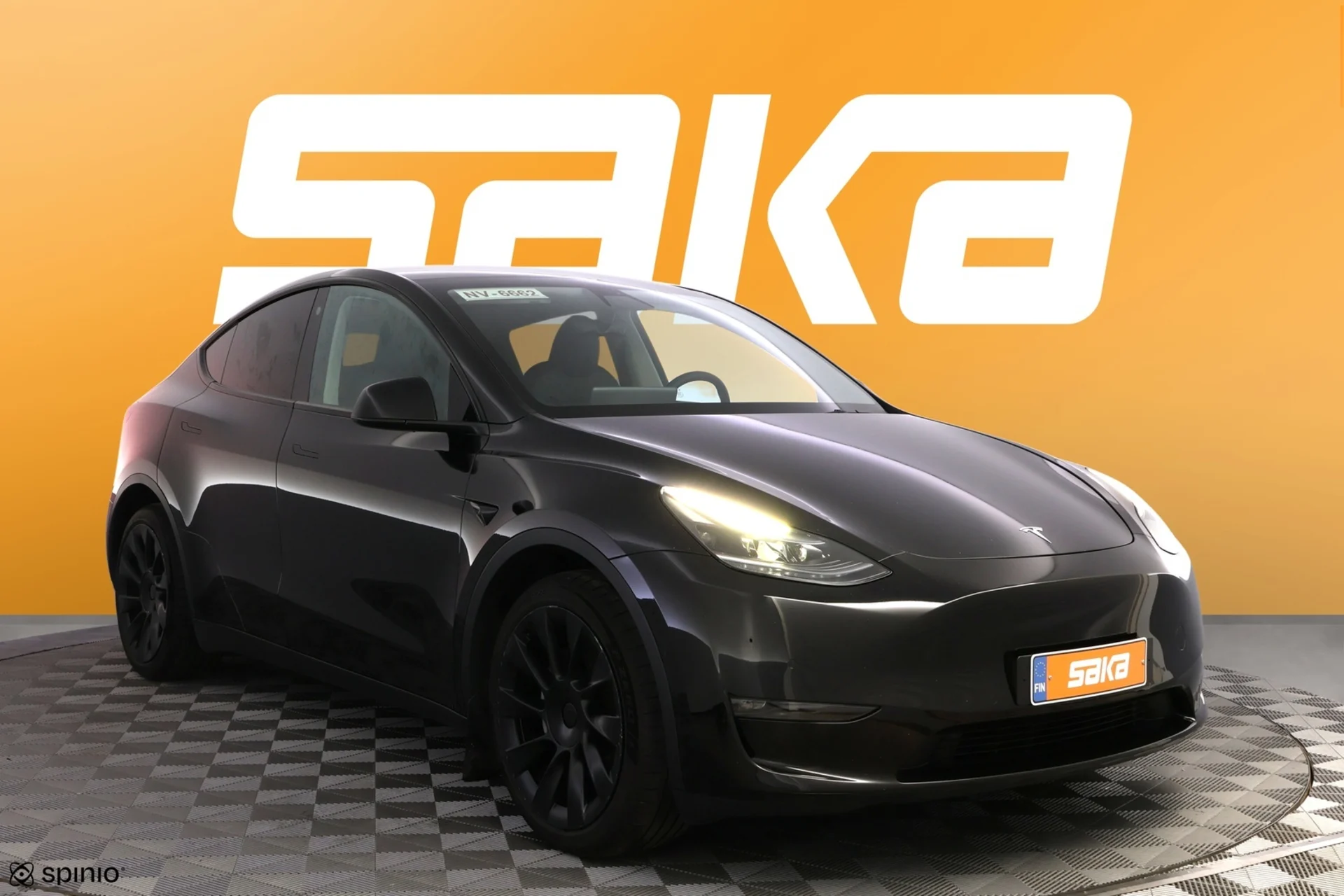 Car Image - 75g5lzNMq0sYcLiKcJ45LP