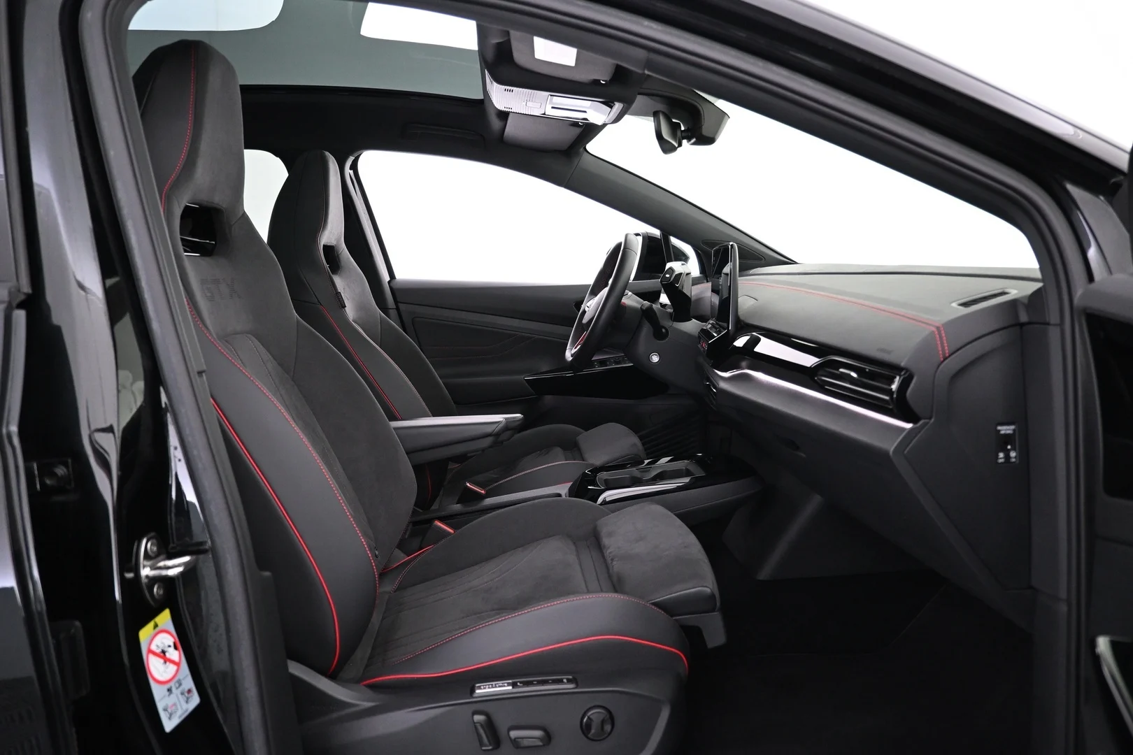 Car Image - 5MZOuD2HBczATcvhekh5t4