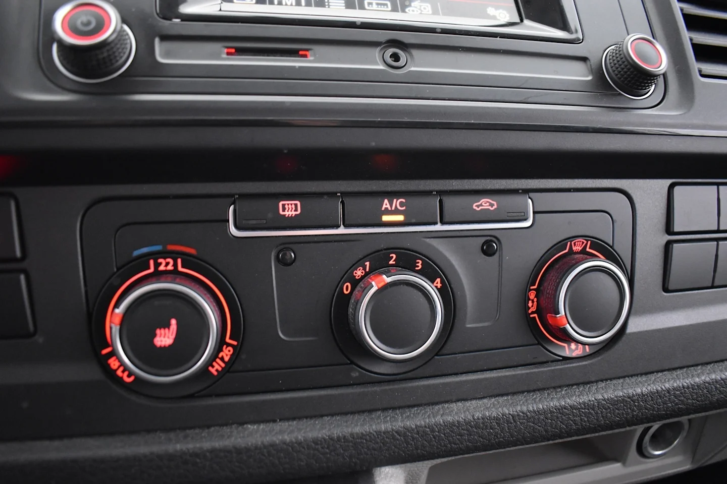 Car Image - 6J7ICfC44G9RK4XHUgiNnH