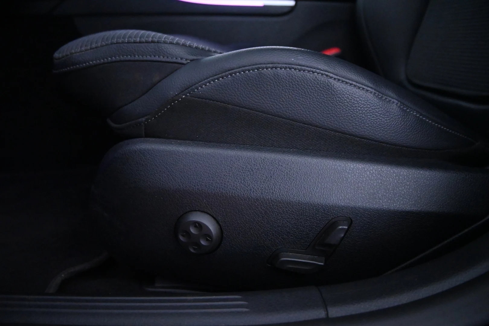 Car Image - 3Gs5bqia4ZTicJceQy2X0T