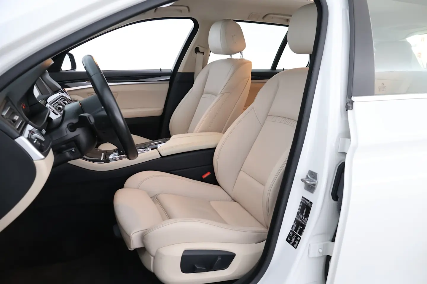 Car Image - 5GctCosmtK9qcgCEaqlxsj