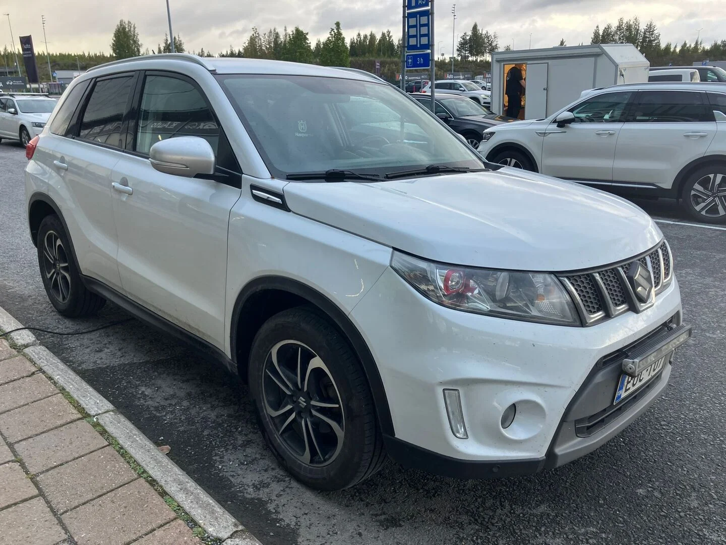 Car Image - KlxWnT055V7R4ODFKjlPH
