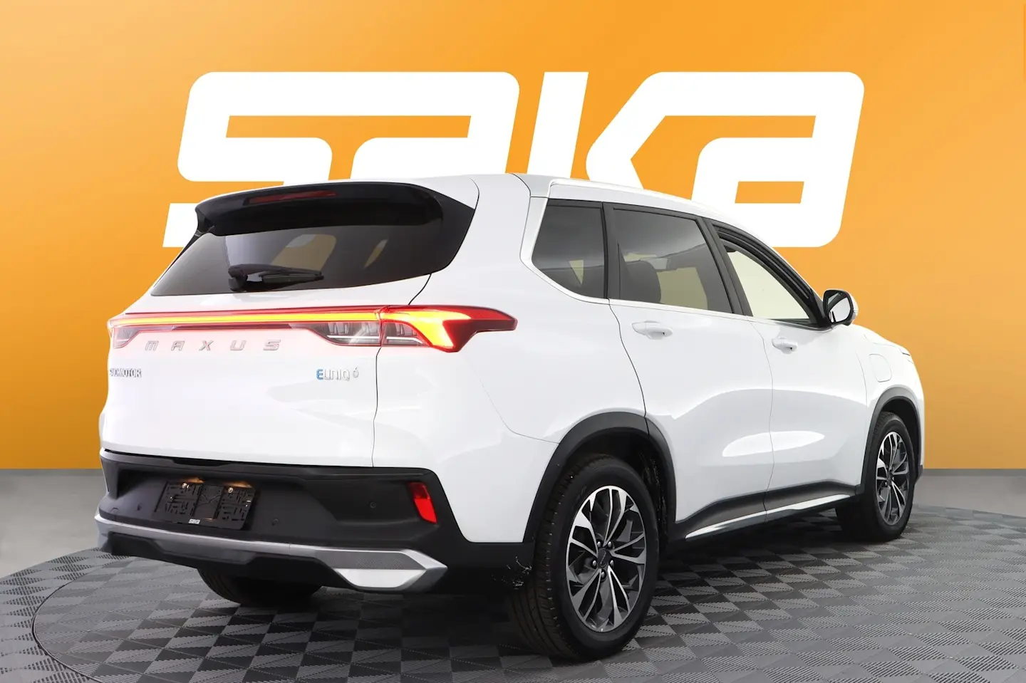 Car Image - 7zKLMHtb85snQXknDN9yq2