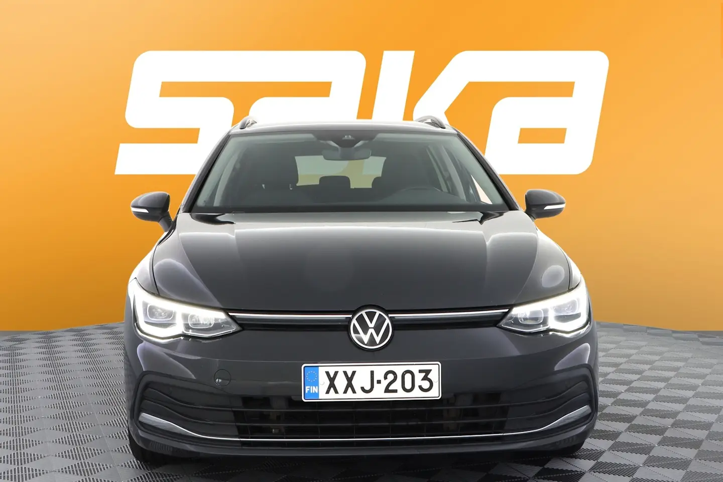 Car Image - BgpyEPo1DdHfybEvbcR4y